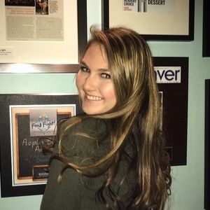 Meet your Posher, Hannah